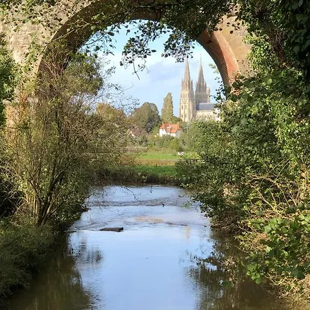 住宿加早餐酒店 Pomme Happy Close To Bayeux Normandie 1 Pers Monceaux-en-Bessin