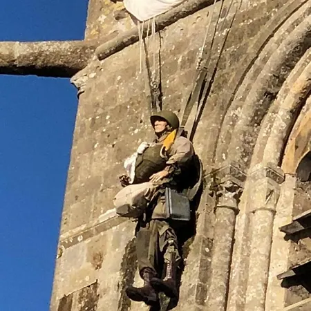 Pomme Happy Close To Bayeux Normandie 1 Pers 3*