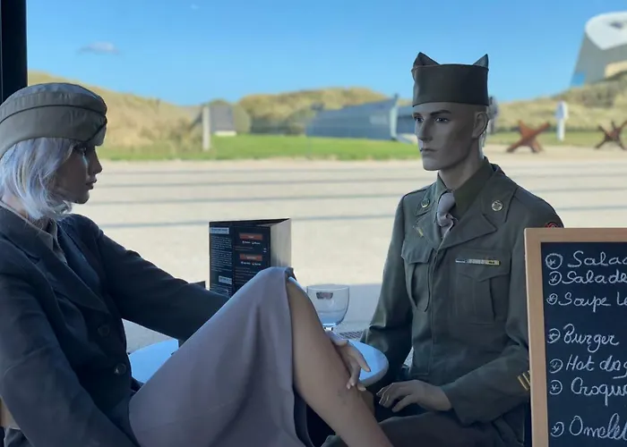 Pomme Happy Close To Bayeux Normandie 1 Pers